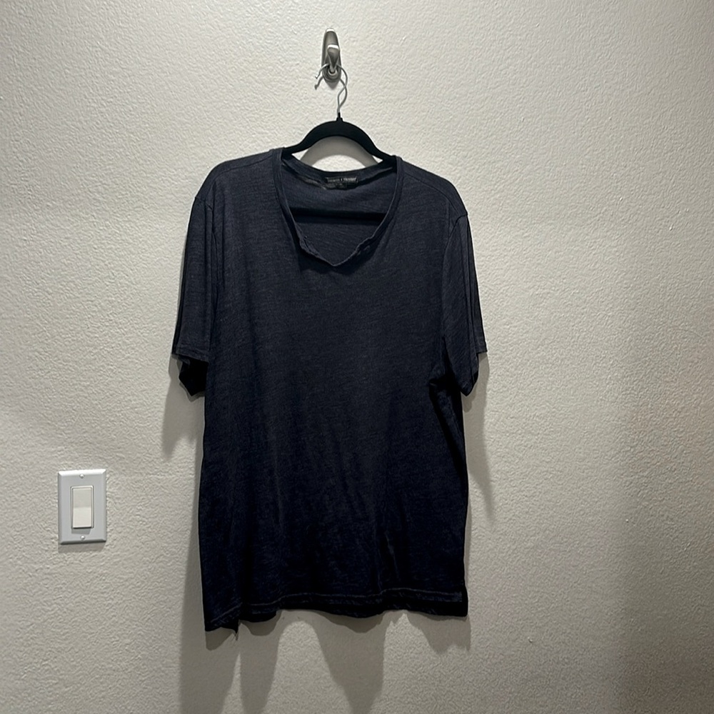 Men T-shirt